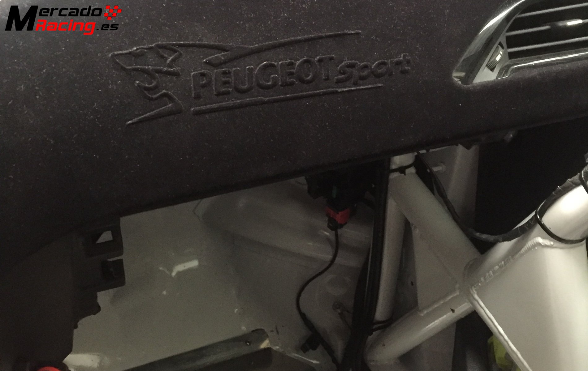 Peugeot 208 pure tech. n3. volanfapa 