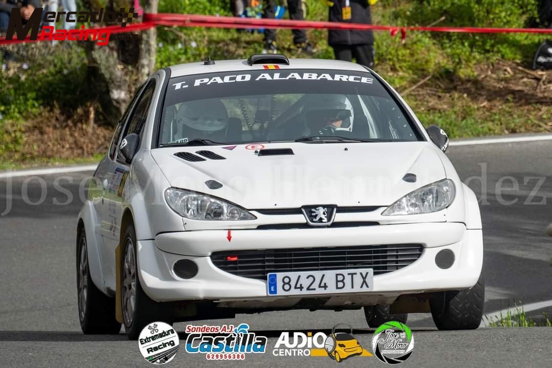 Peugeot 206 f200