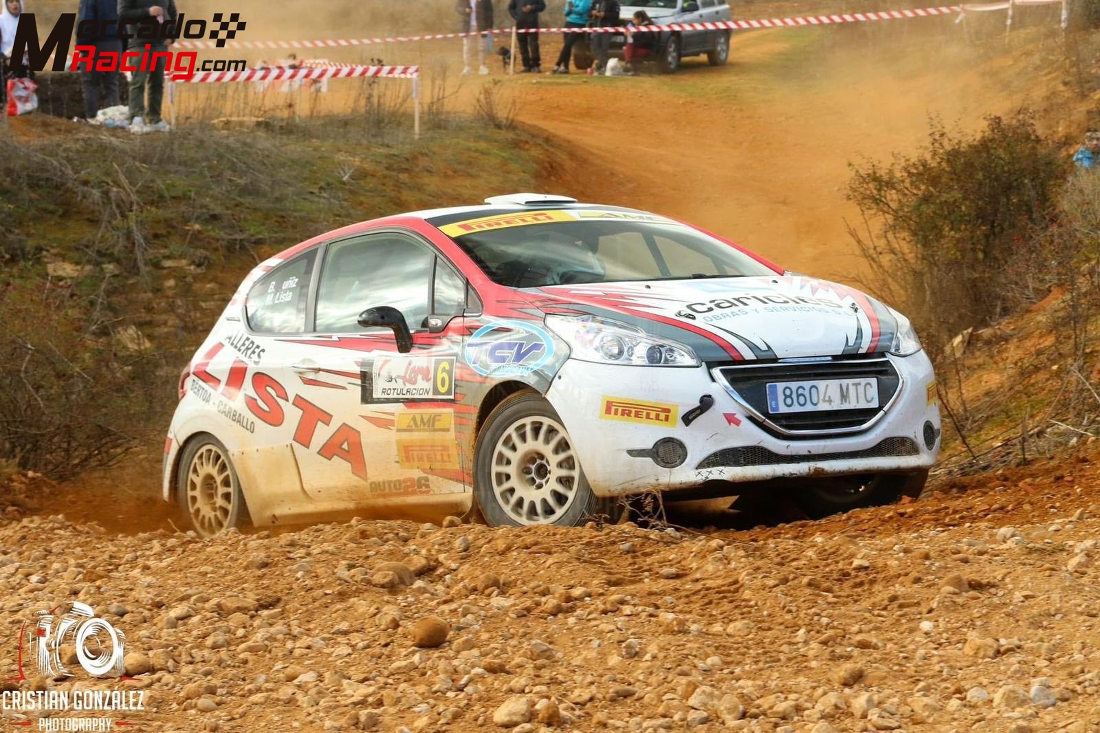 Peugeot 208 r2