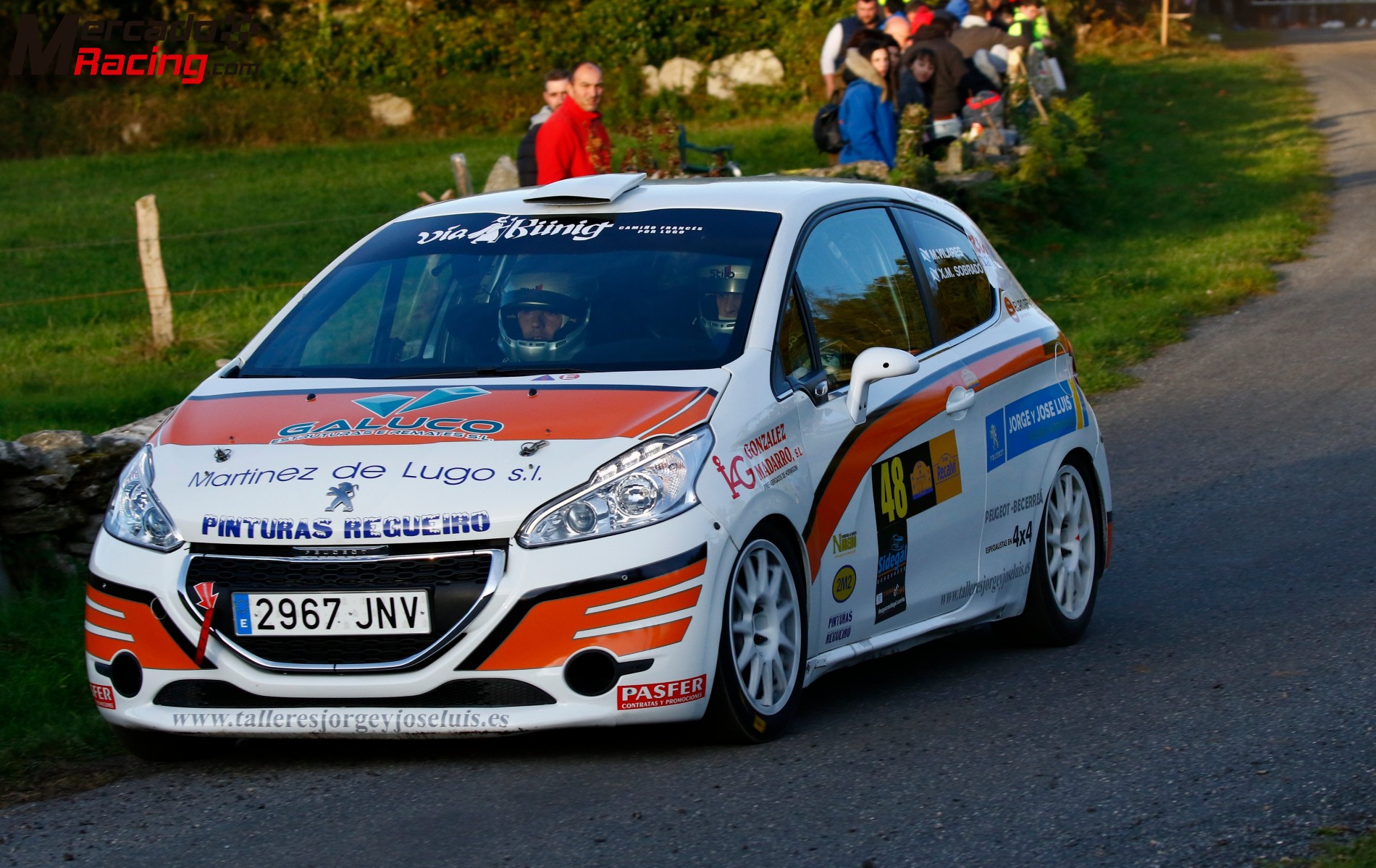 Peugeot 208 r2 asfalto