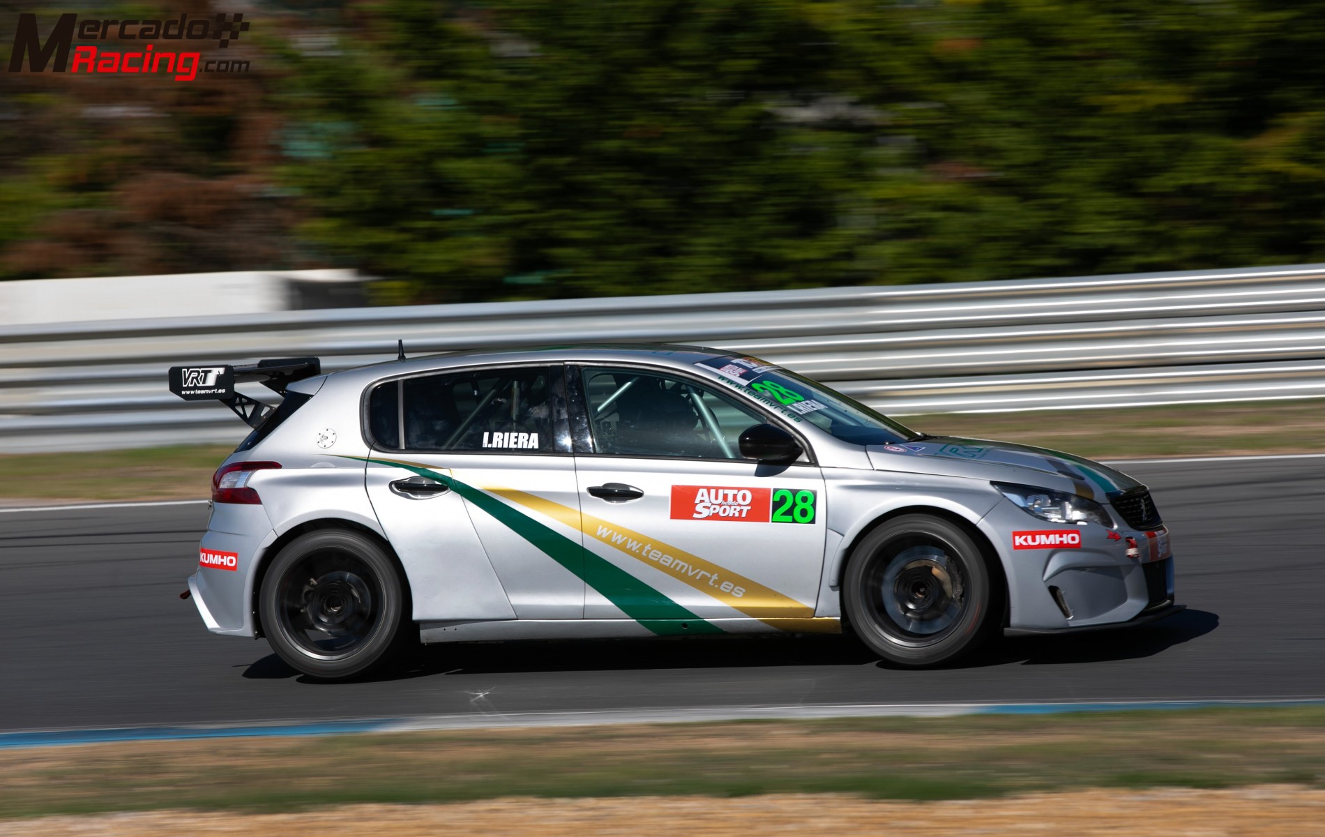 Peugeot 308 racing tcr cup