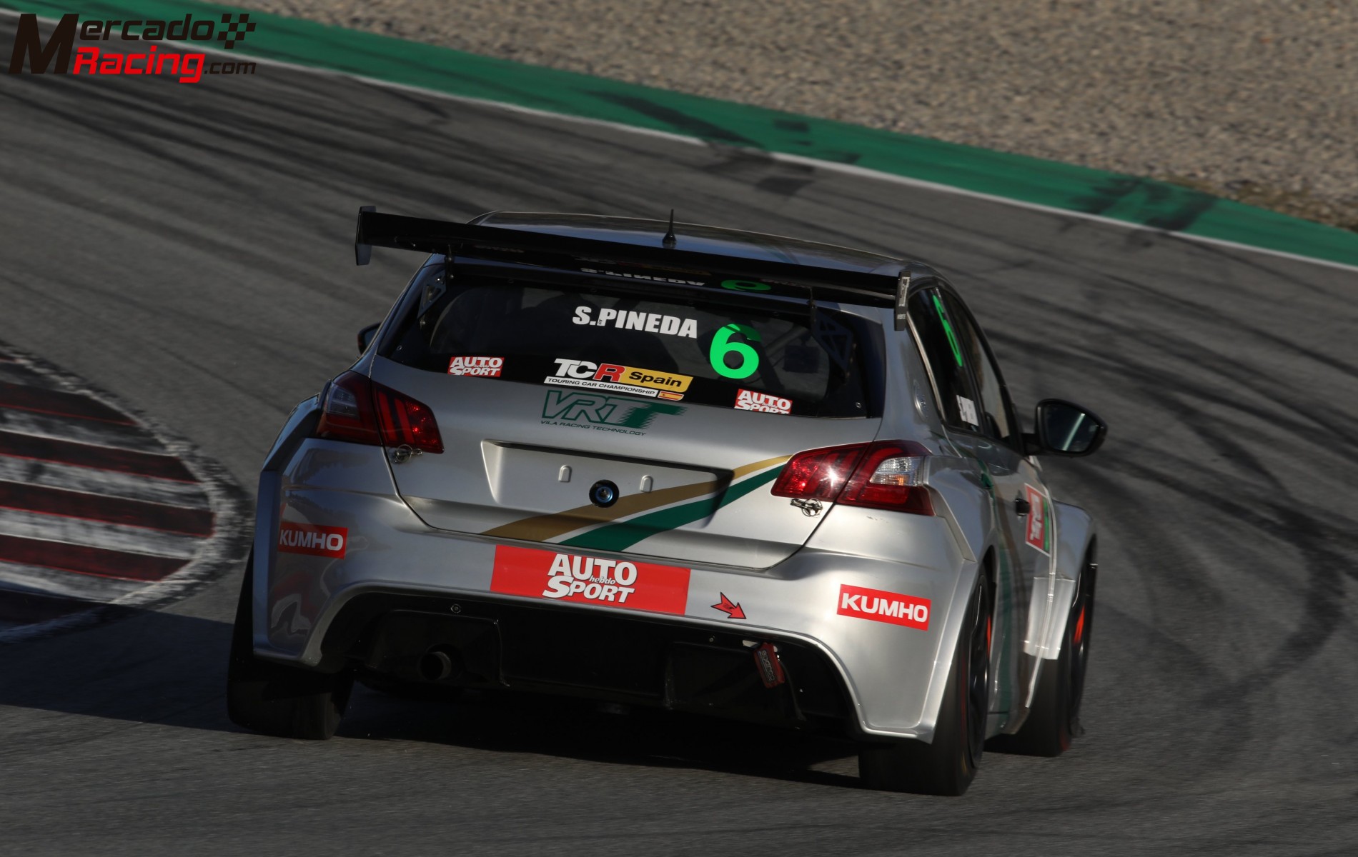 Peugeot 308 racing tcr cup