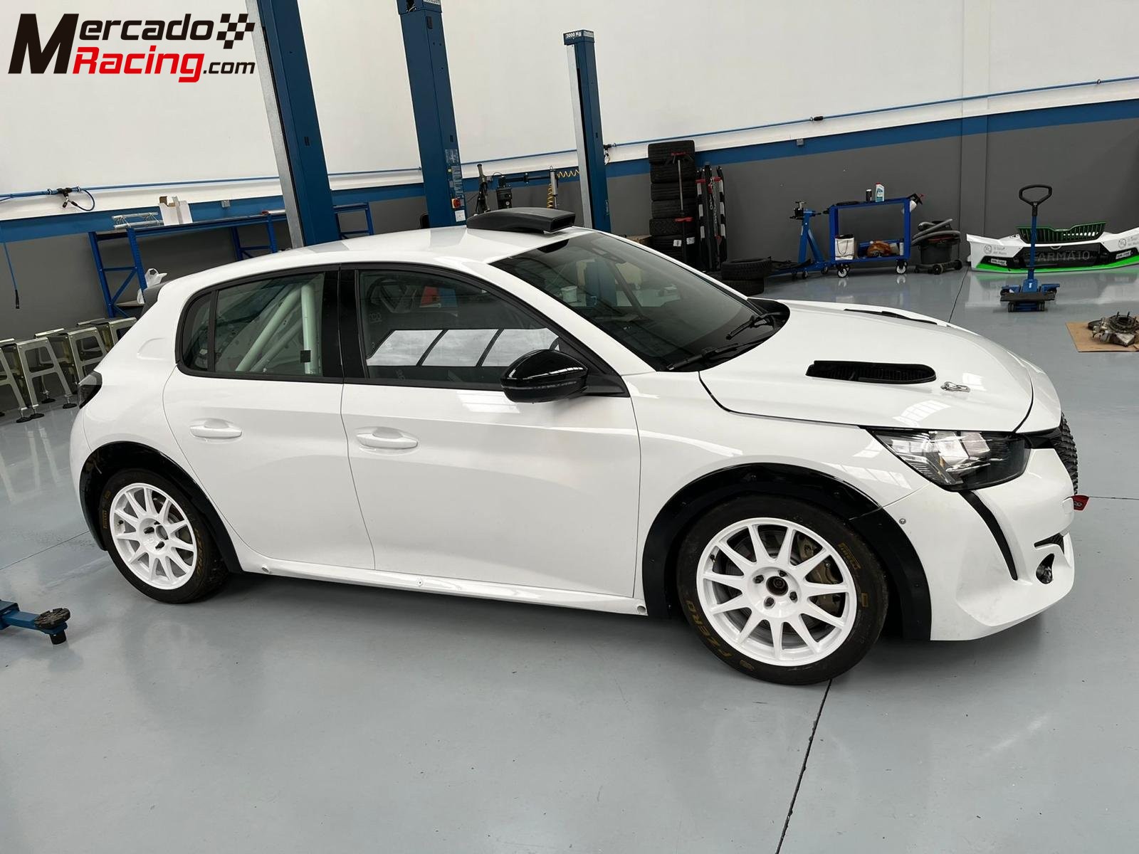 Peugeot 208 rally 4