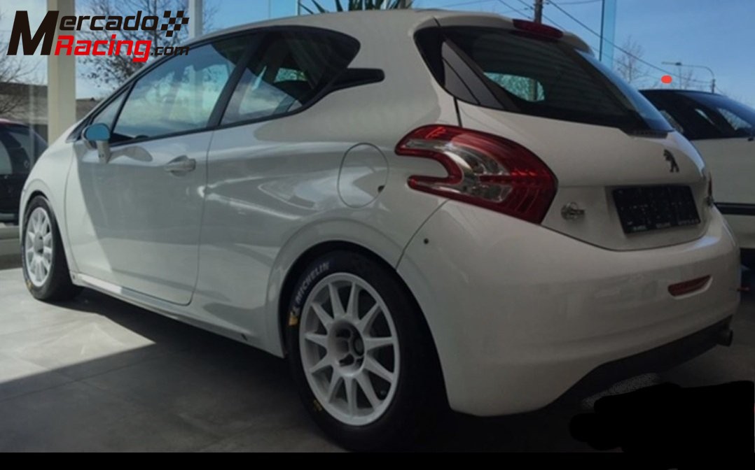 Peugeot 208 r2