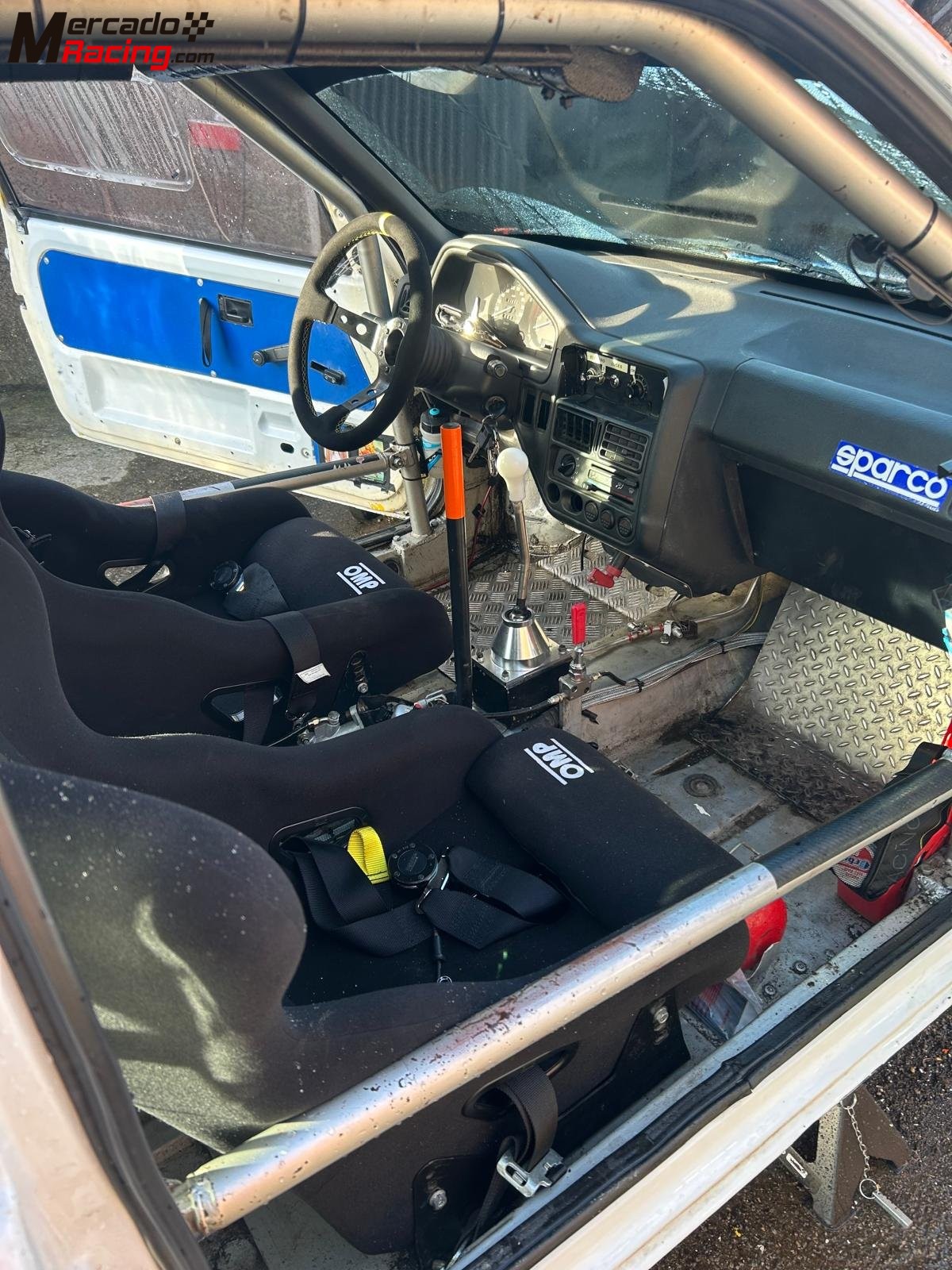 Peugeot 106 xsi exterior rally