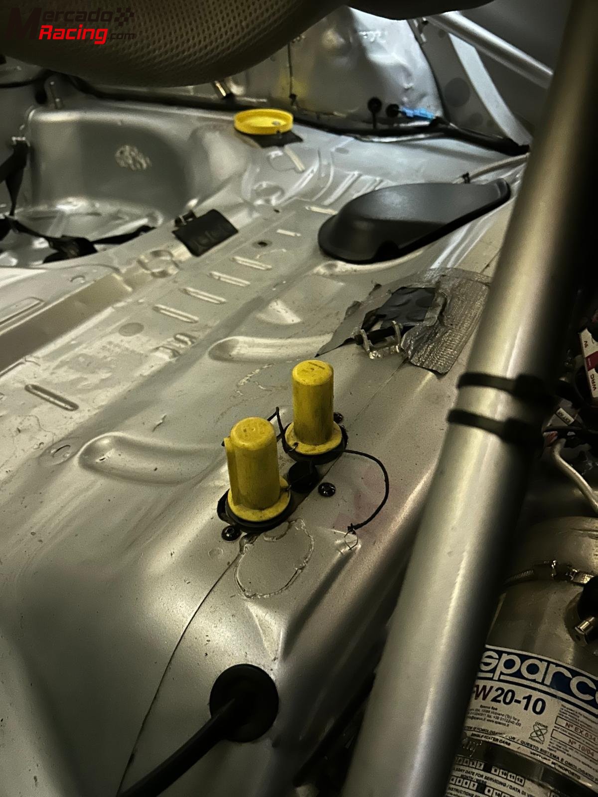 208 r2