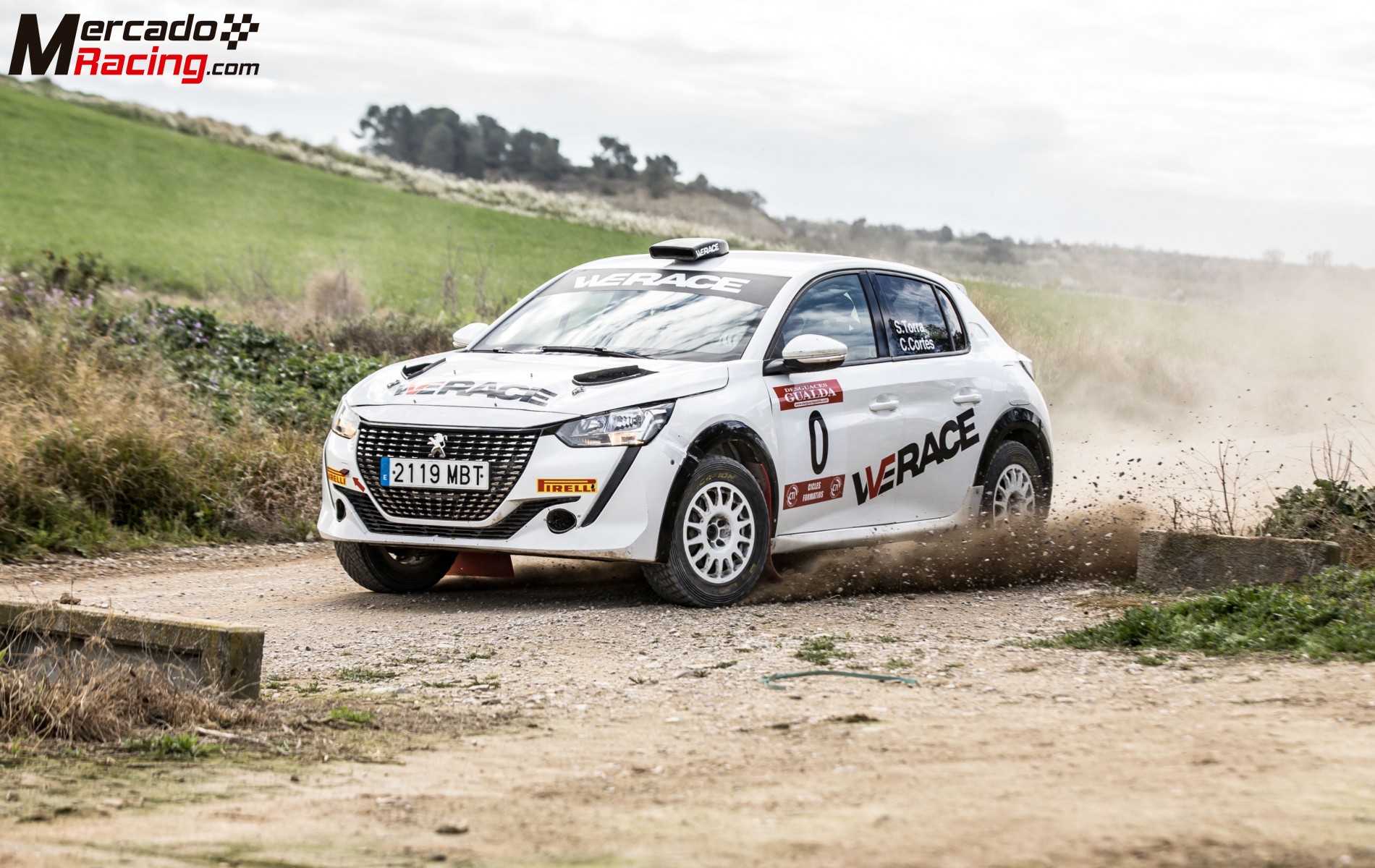 Peugeot 208 rally4