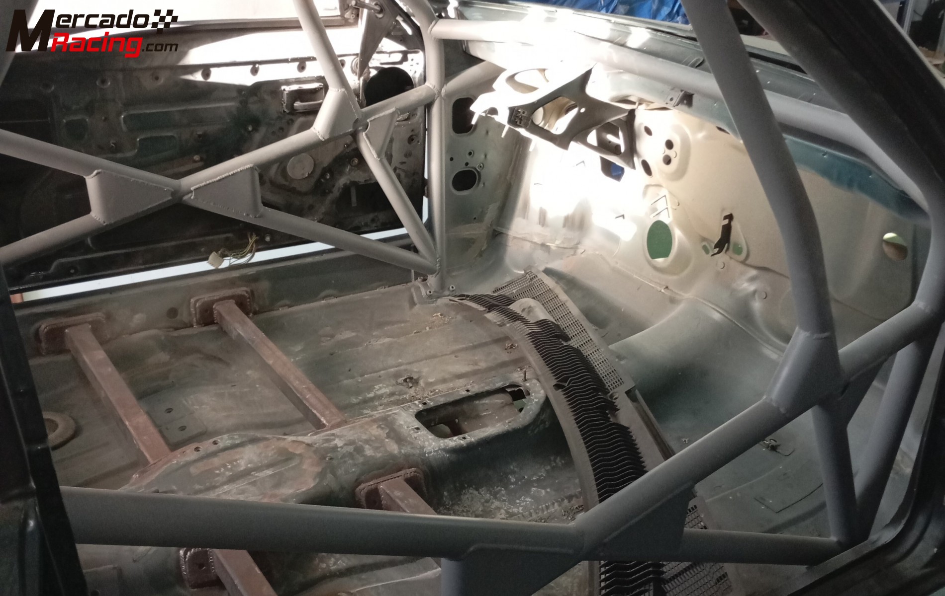 Carrocería peugeot 205