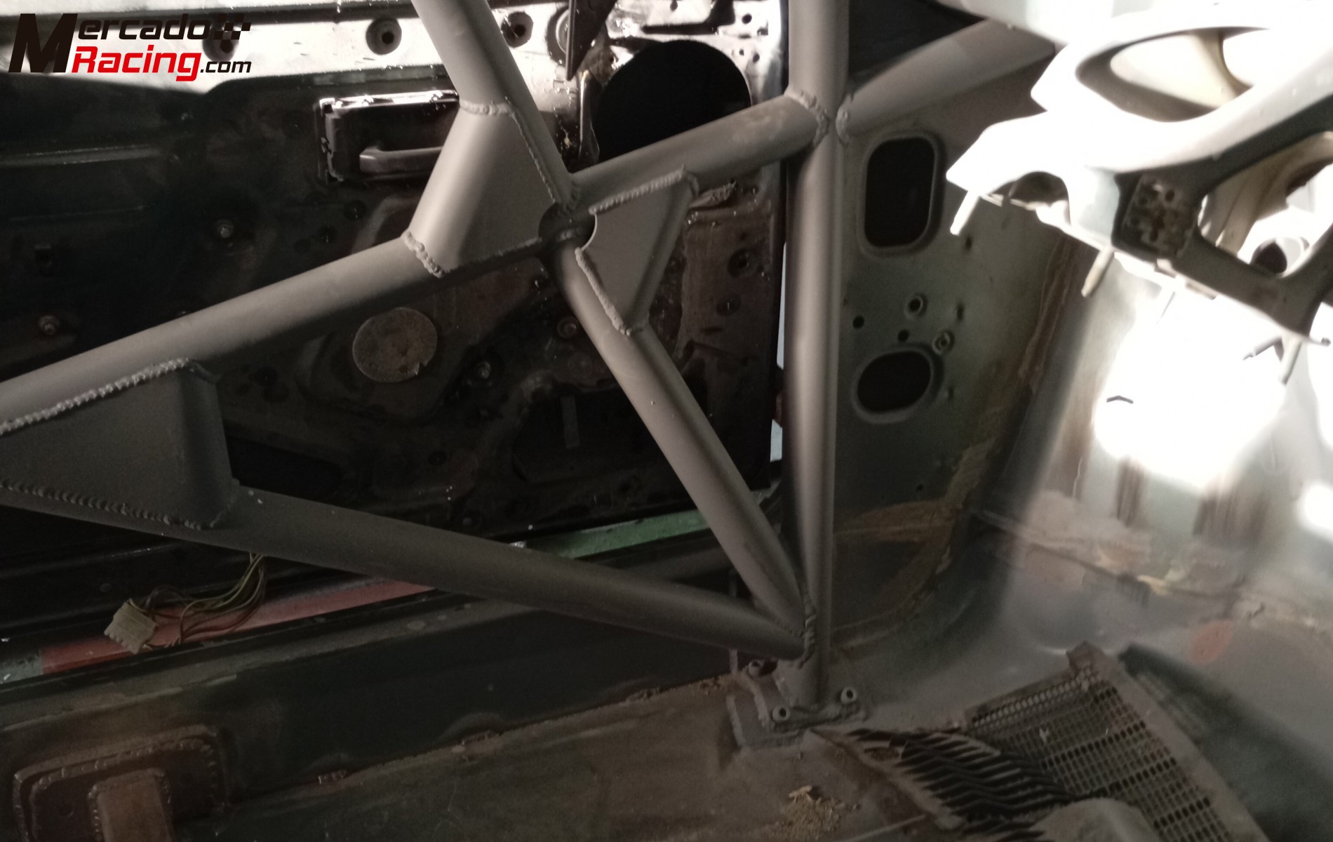 Carrocería peugeot 205