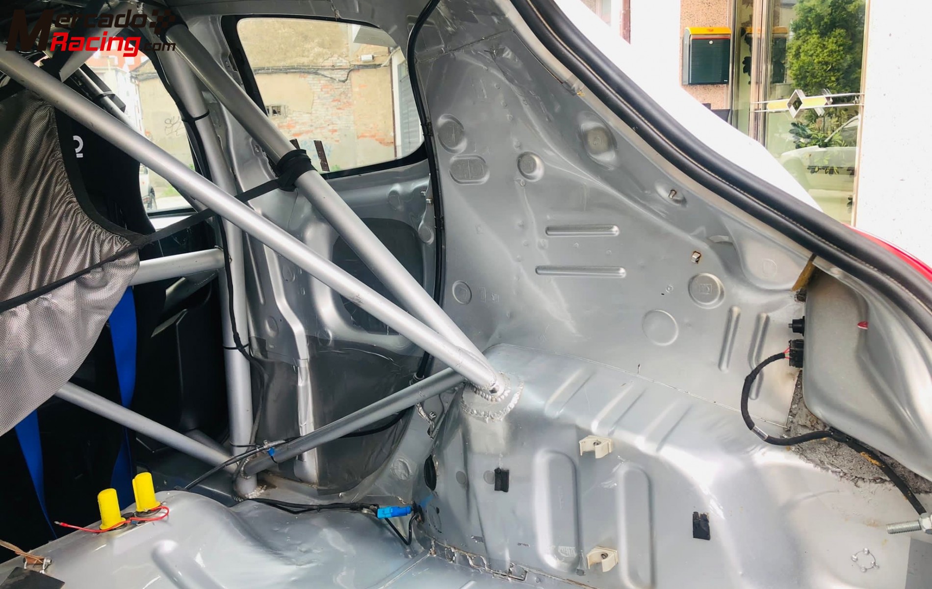 Peugeot 208 r2  #264