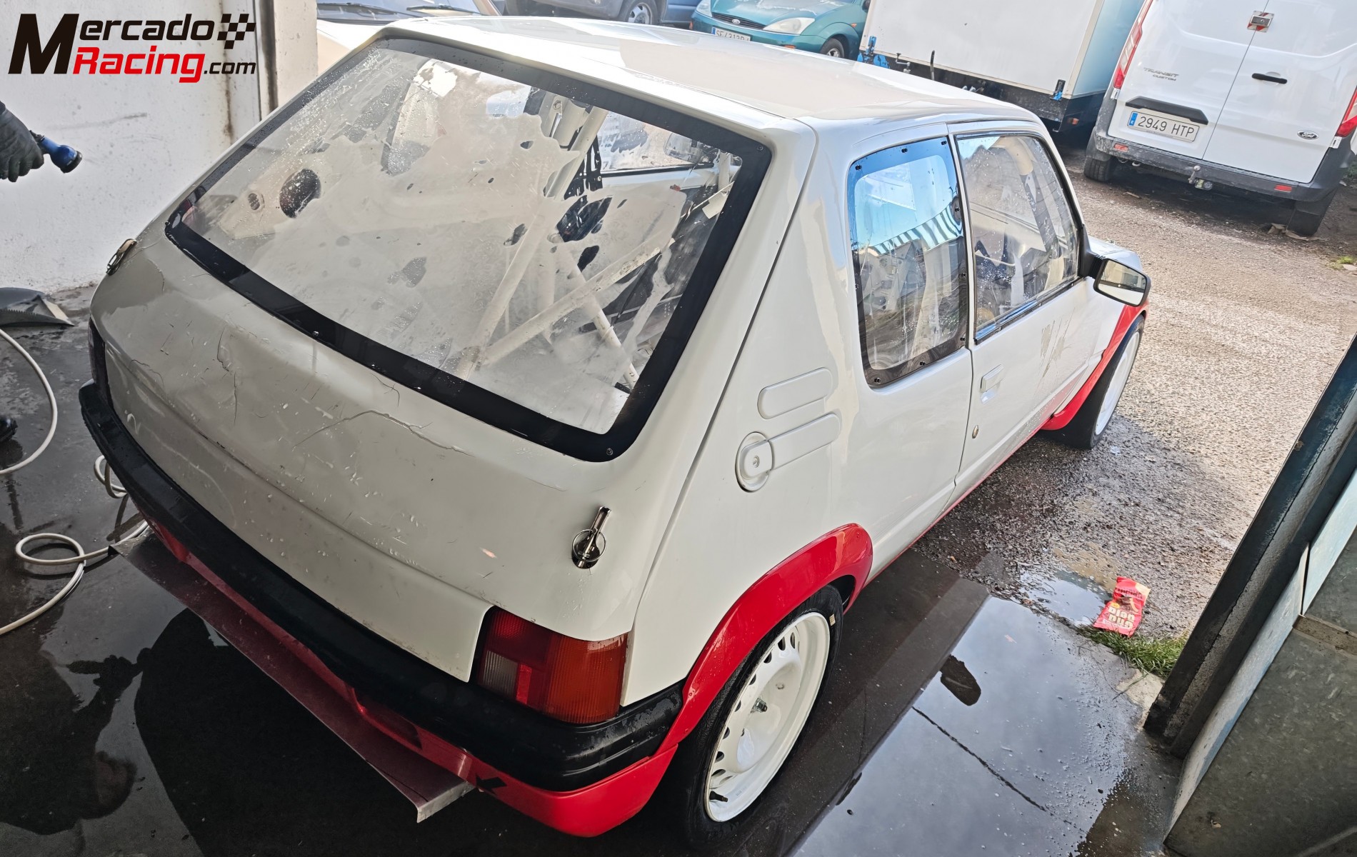 Carrocería peugeot 205 rallye