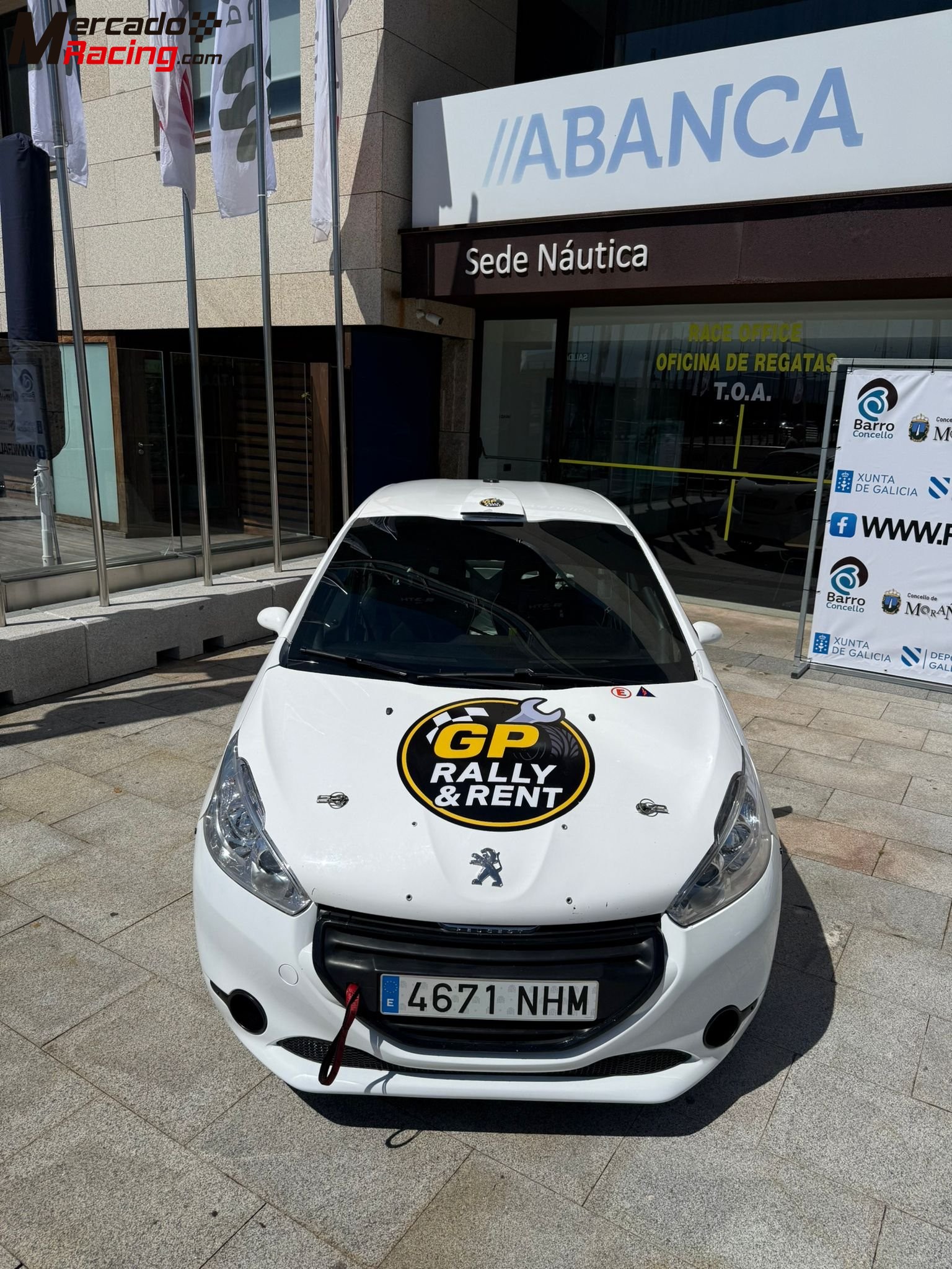Peugeot 208 r2