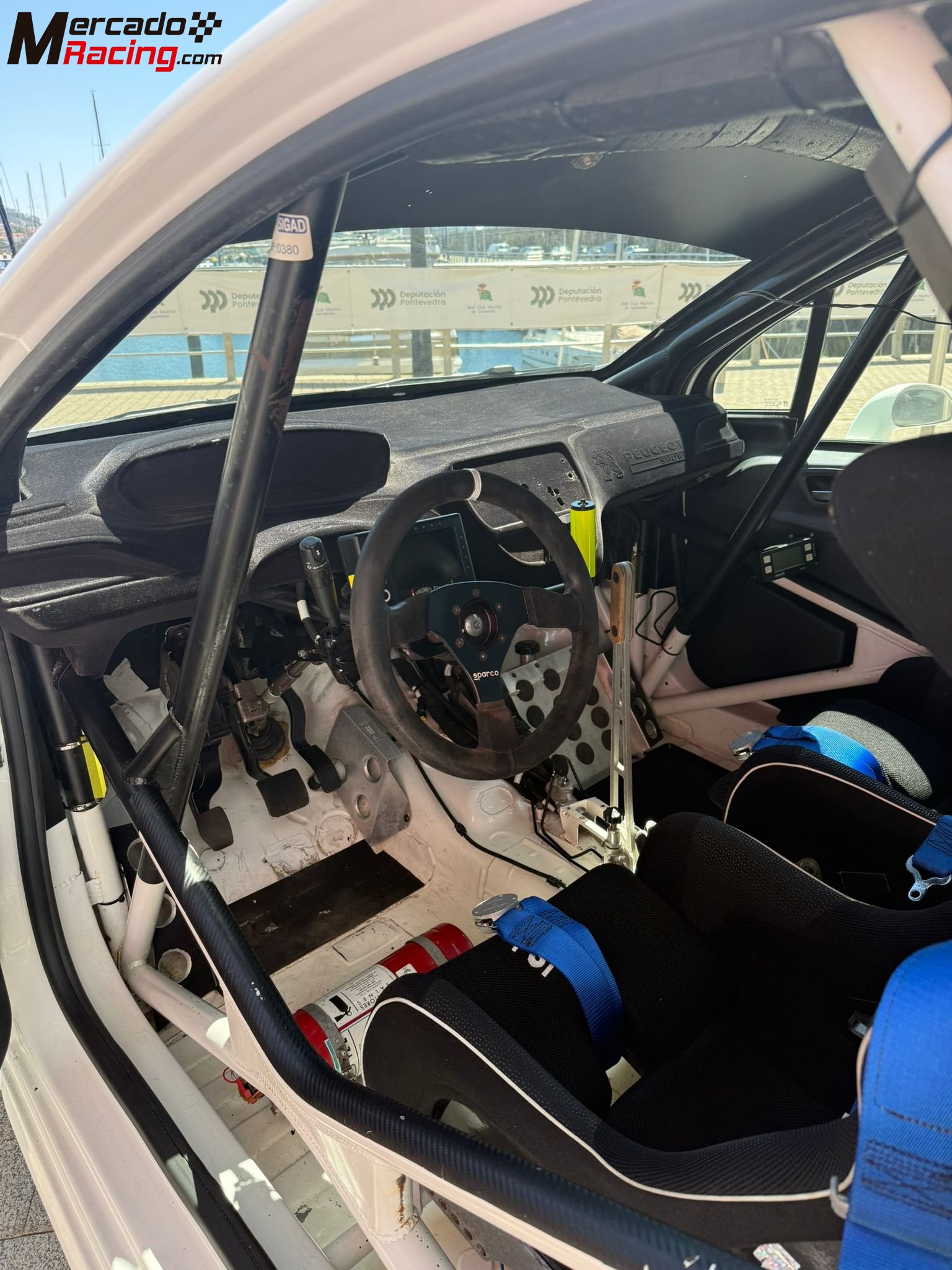 Peugeot 208 r2