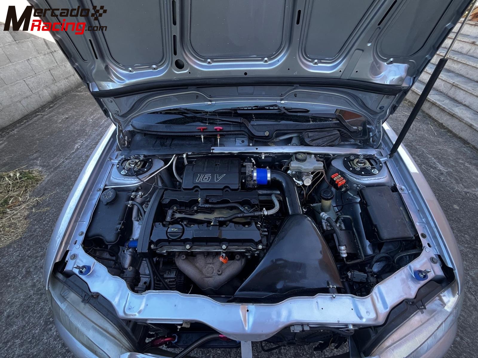 Peugeot 106 listo para correr
