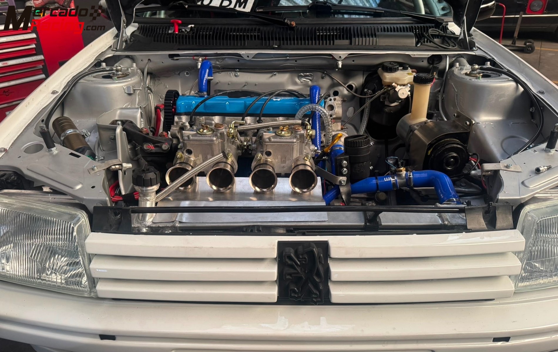 Peugeot 205