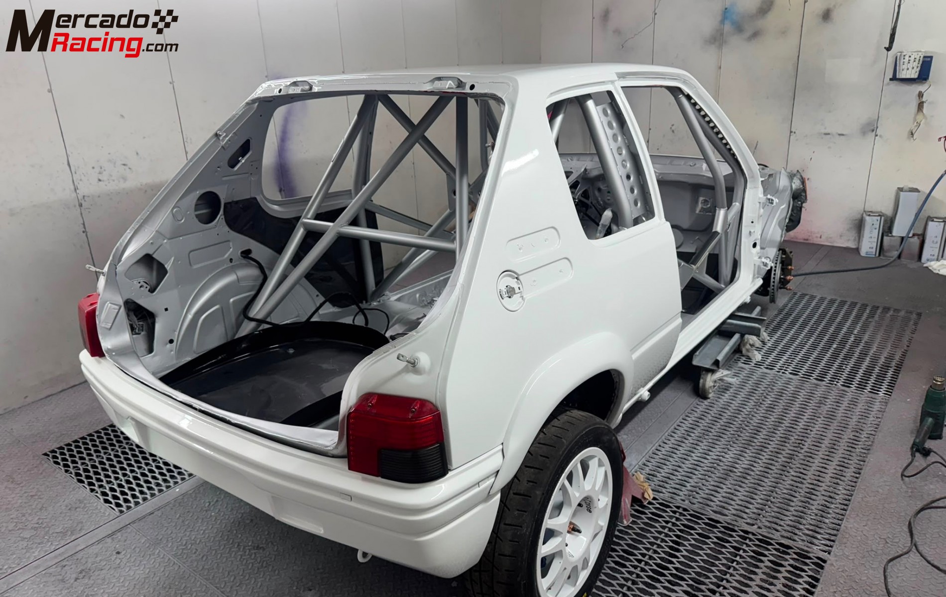 Peugeot 205