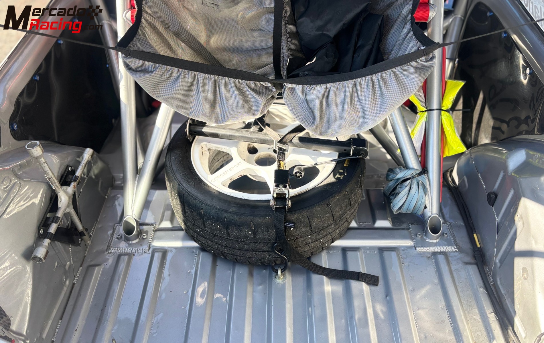 Peugeot 106  s16 tope kit kar 207 cv
