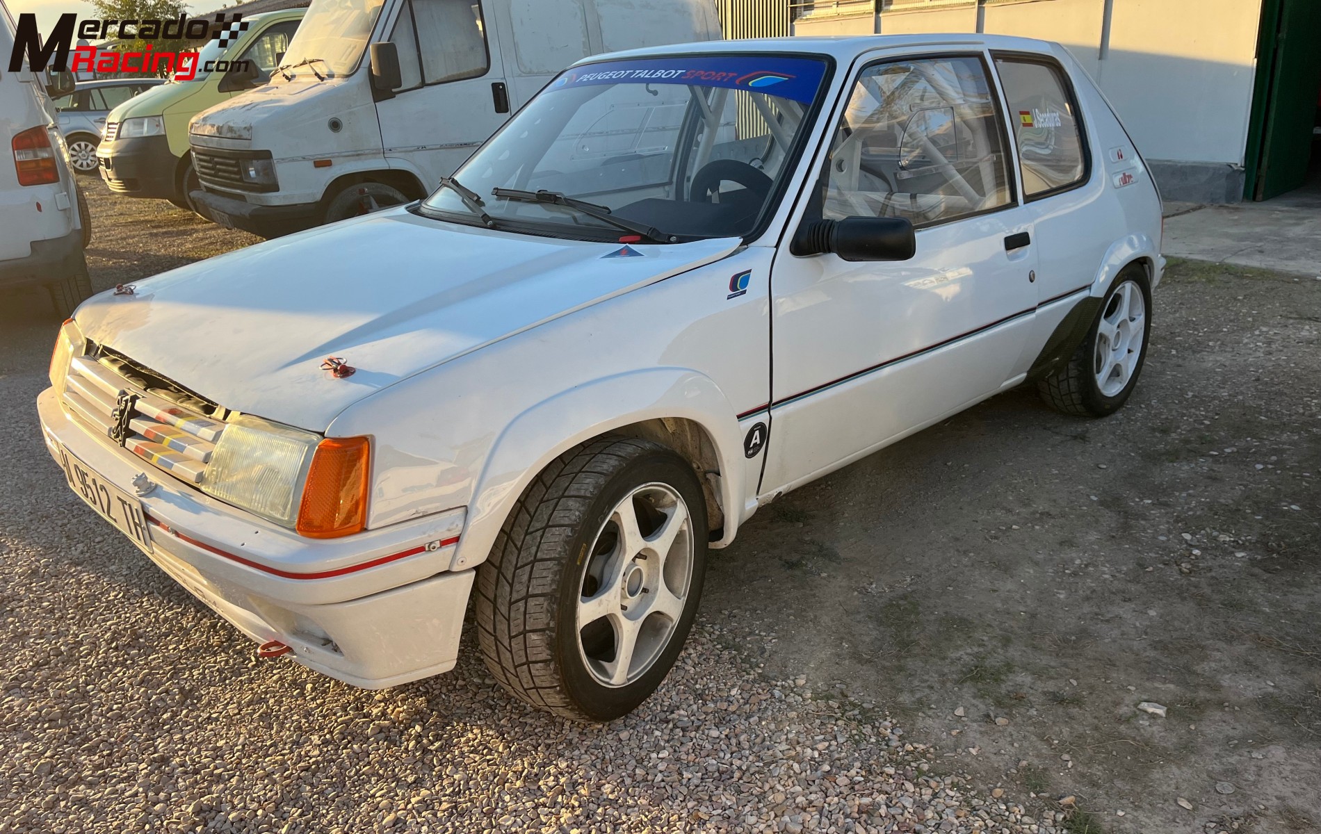 Peugeot 205 rallye 16v