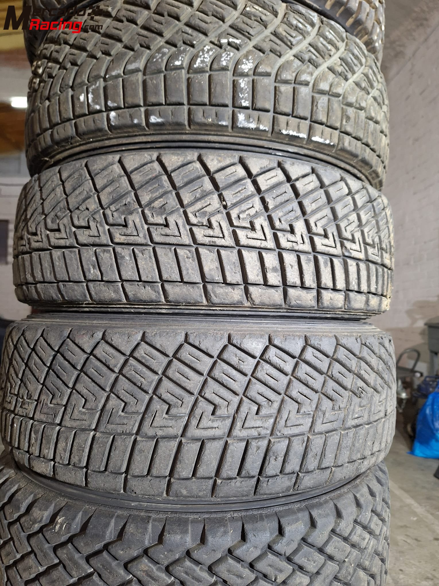 Lote neumáticos tierra 175/65r14