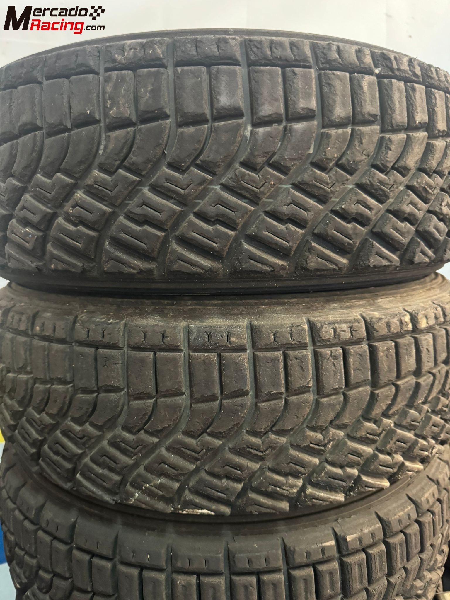 Kumho r800 175 65 r14