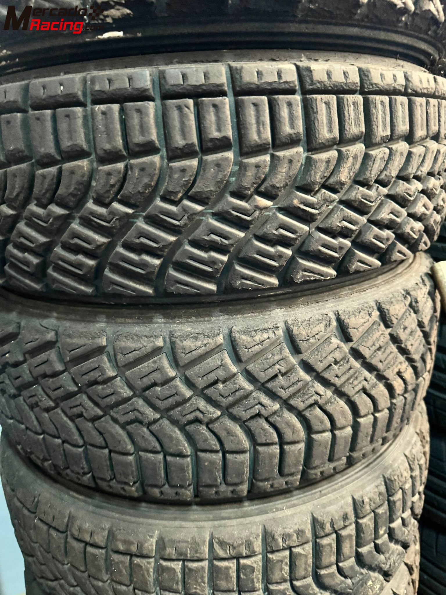 Kumho r800 175 65 r14