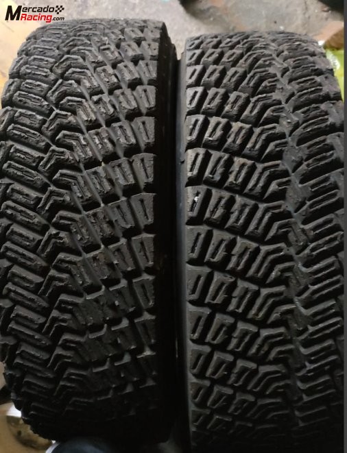 Vendo ruedas tierra en 185 pirelli k4, k6 y k8