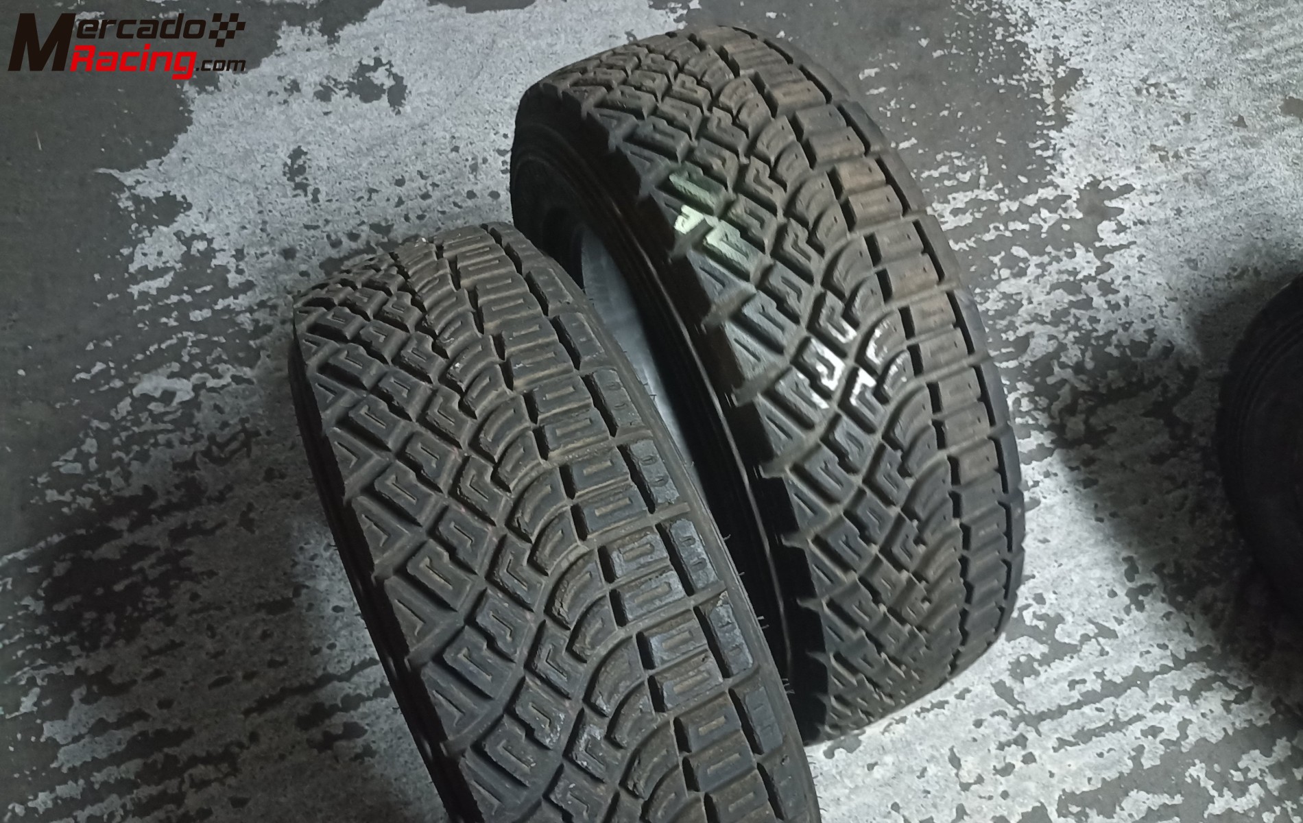 Se vende lote de kumhos en 15 compuesto medio