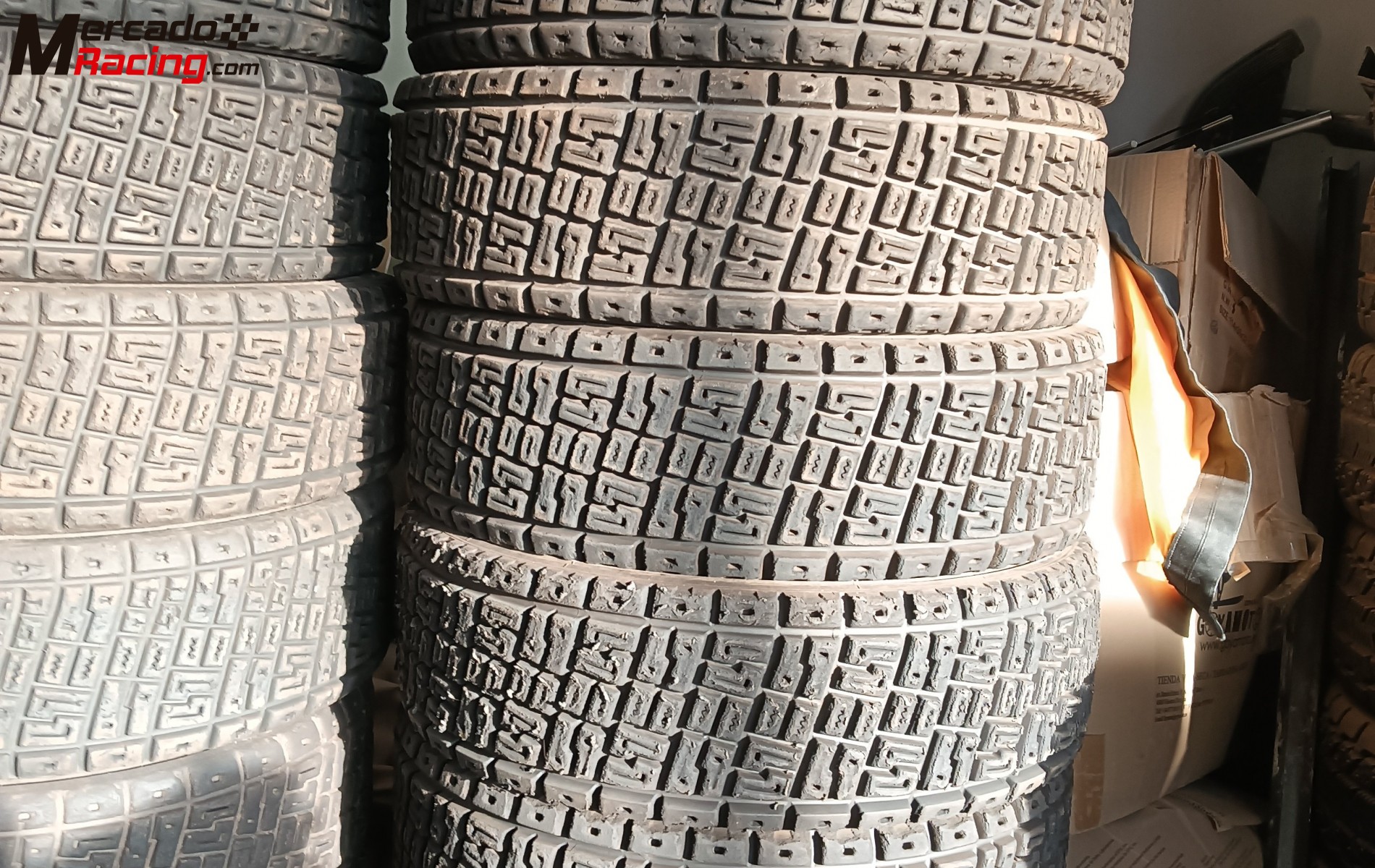 Vendo lote de neumaticos michelin xl 81