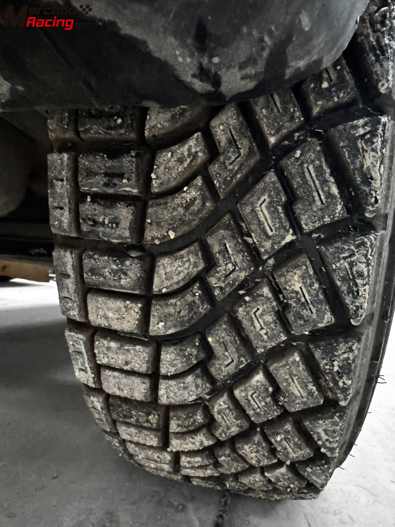 Kumho r800r al 70%