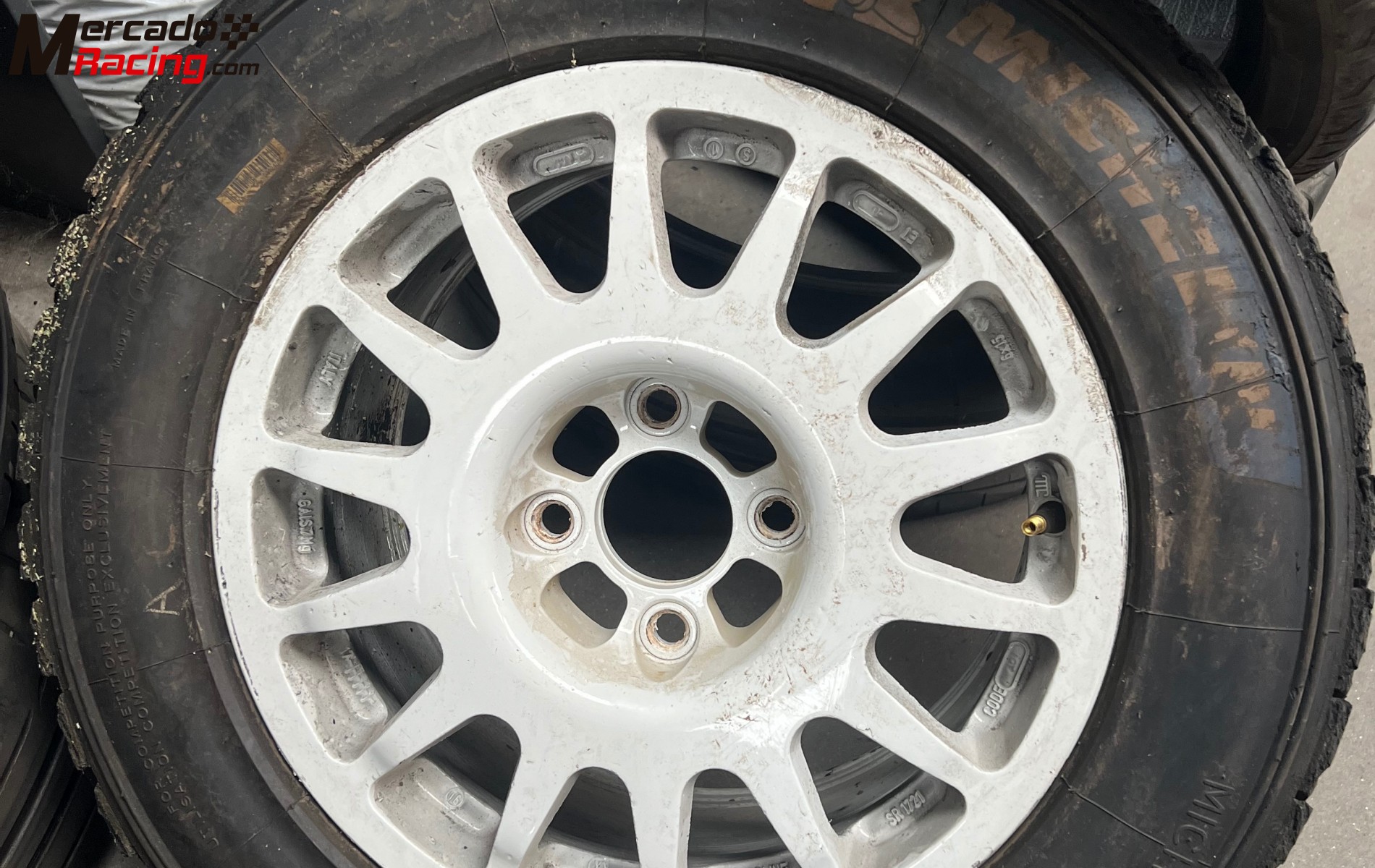 Neumáticos michelin 16/64-15