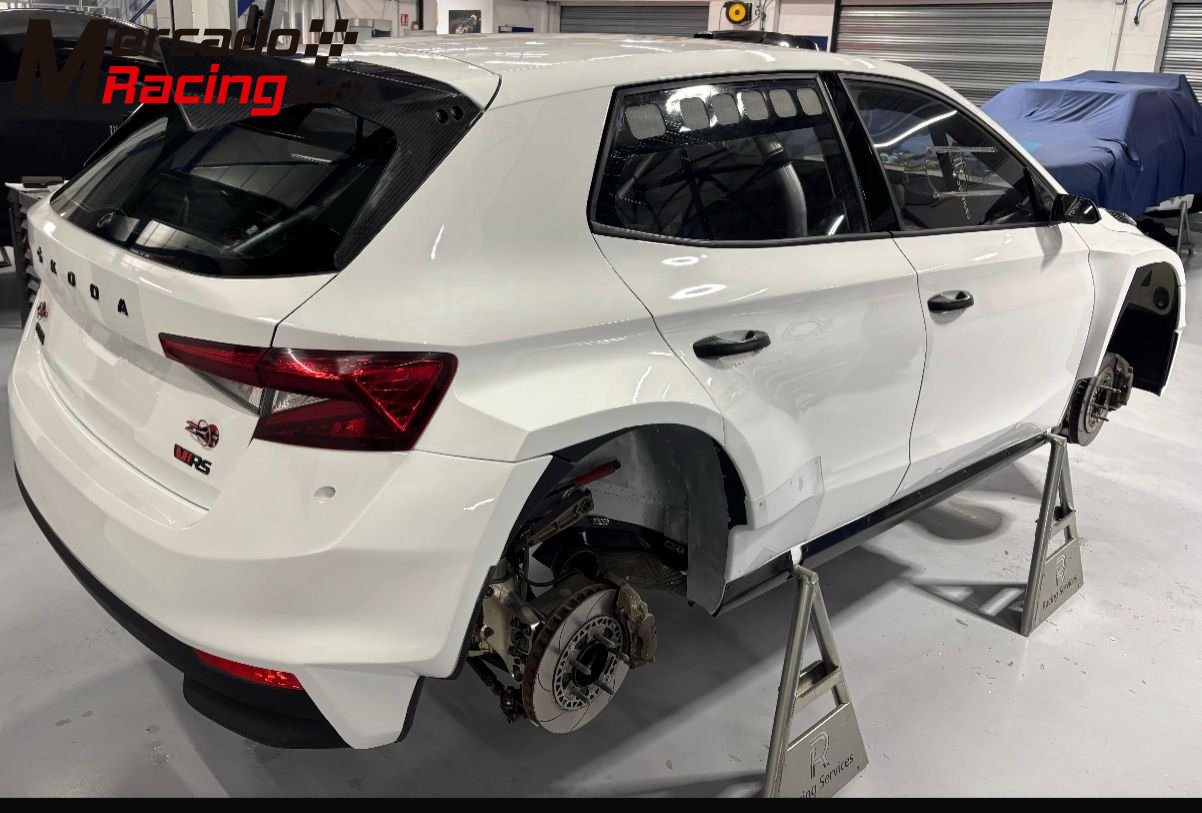 Skoda fabia rs rally2