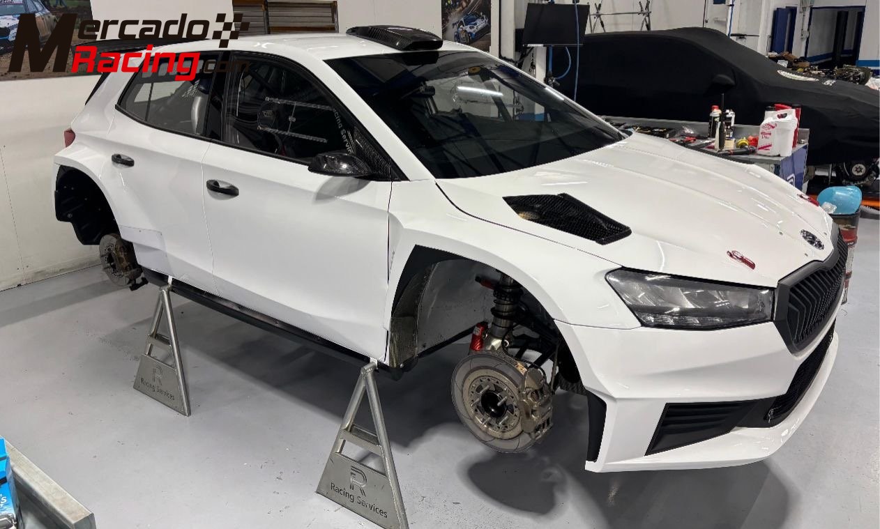 Skoda fabia rs rally2