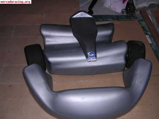 Vendo pontones para kart usados, estaban montados en un chas