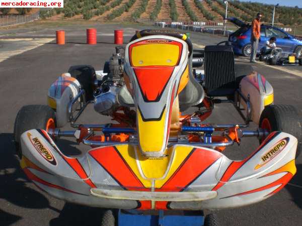 Se vende intrepid silverstone con motor x30 