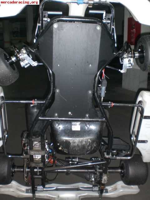 Se vende ea racing hard rock con freno delantero y motor x30