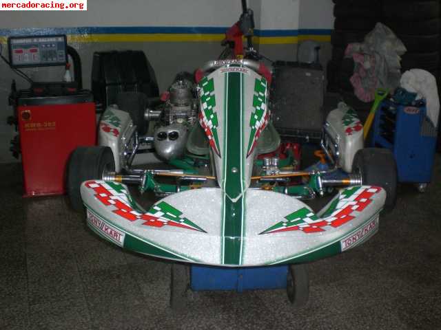 Se vende tony kart con iame kf3 ¡¡¡2.800euros!!!