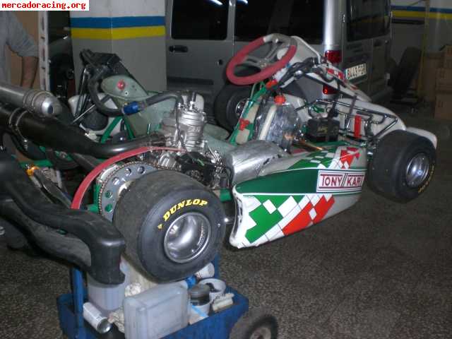 Se vende tony kart con motor iame xtr con poco uso