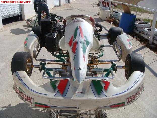Tony kart ev   rotax max fr 125cc