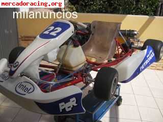 Vendo o cambio por coche kart pcr 100 junior iame eje de 50 
