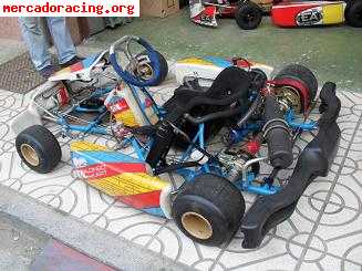 Karts 125, 100 y carro para transportarlos