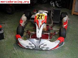 Karts 125, 100 y carro para transportarlos