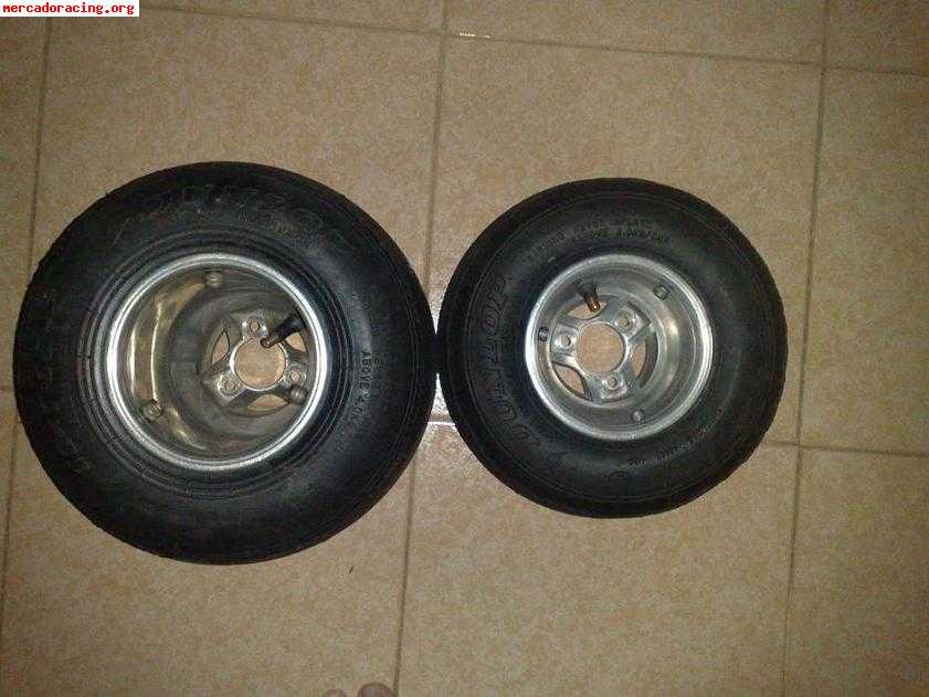 Vendo juego de llantas en magnesio con gomas dunlop