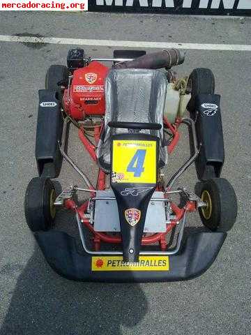 Se vende kart infantil 160cc 4t seminuevo.