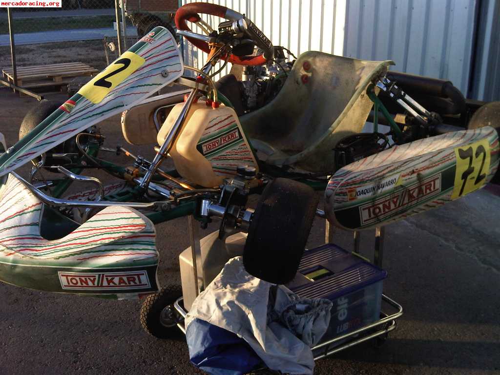 Vendo o cambio  tonykart 2010 con motor rotax max 2010