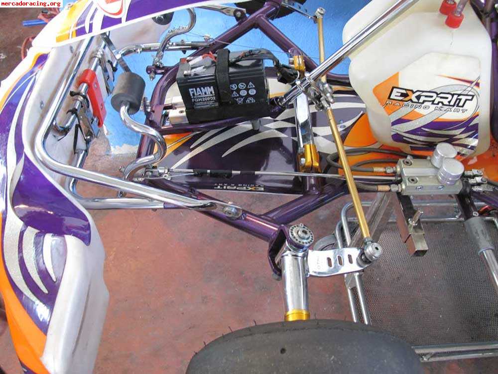 Exprit (tonykart) con x30 2010