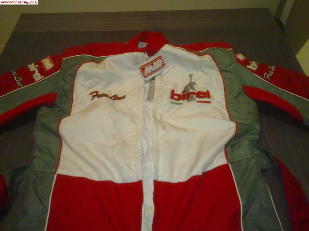 Vendo mono y chaqueta birel