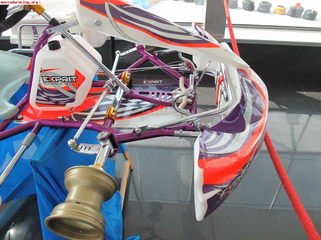 Exprit-tonykart 2011 a estrenar con x30