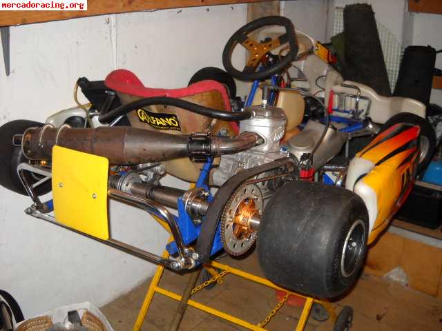 Se vende o se cambia kart 125cc con arranke electrico