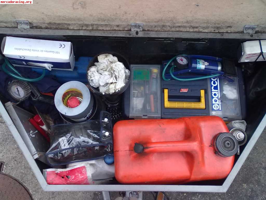 Vendo remolque cerrado para un kart