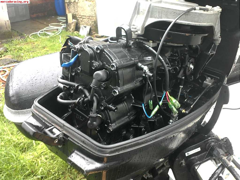 Se vende o cambia embarcacion semirrigida